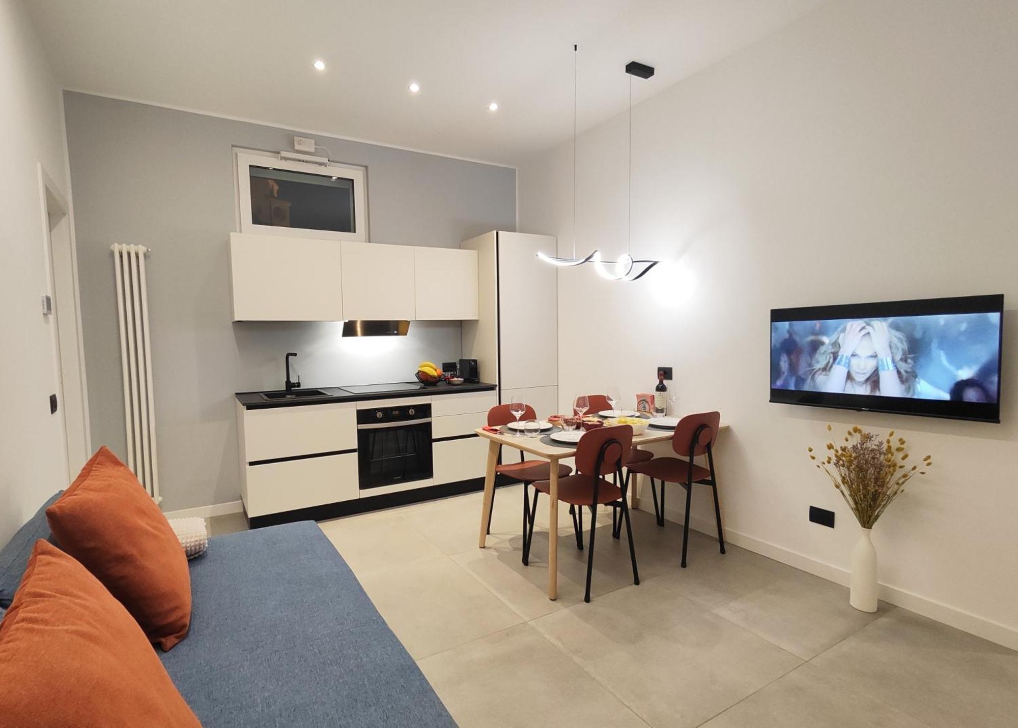 Ferienwohnung Jasmine Malpensa & Busto Center Busto Arsizio Exterior foto